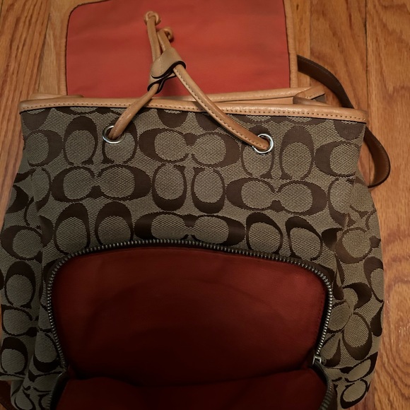 Coach Backpack Vintage Monogram… Very nice preowned condition, beautiful piece! - Picture 8 of 12
